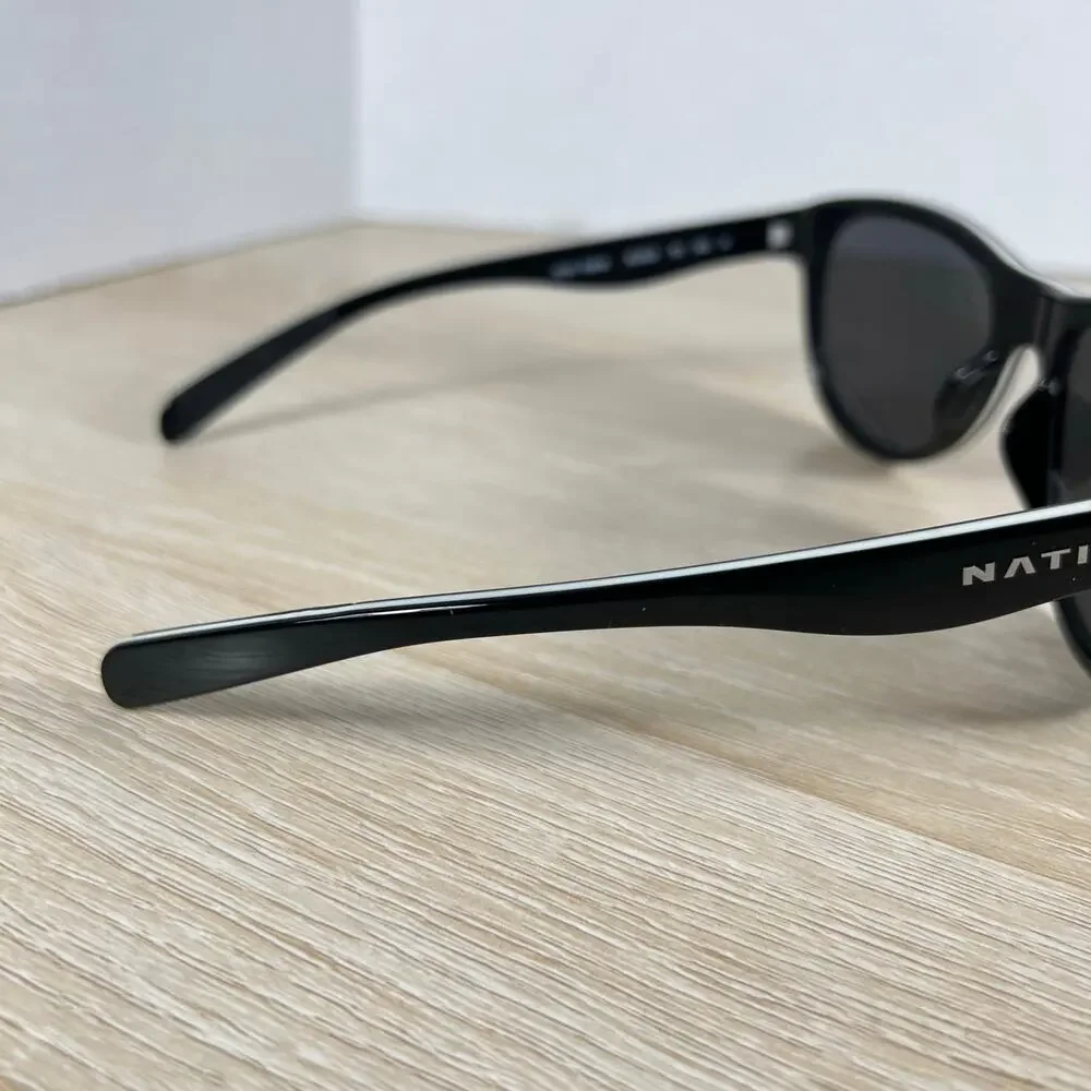 Native Acadia 193 300 AC Sunglasses 17 V1 Polished Black Excellent Cond!